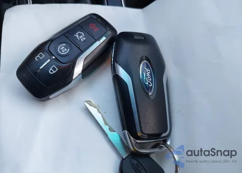 2016 Ford Explorer Xlt z USA, uszkodzony, nr VIN 1FM5K8D89GGD23670